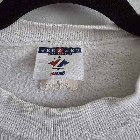 Devils Lake North Dakota Vintage Sweatshirt M - Picture 3 of 6